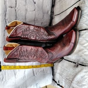 Stetson Burgundy Heeled Boots